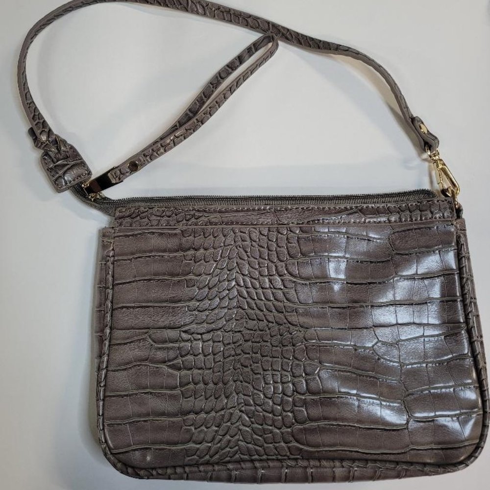 Y2K Faux Croc embossed shoulder bag- Dark Gray